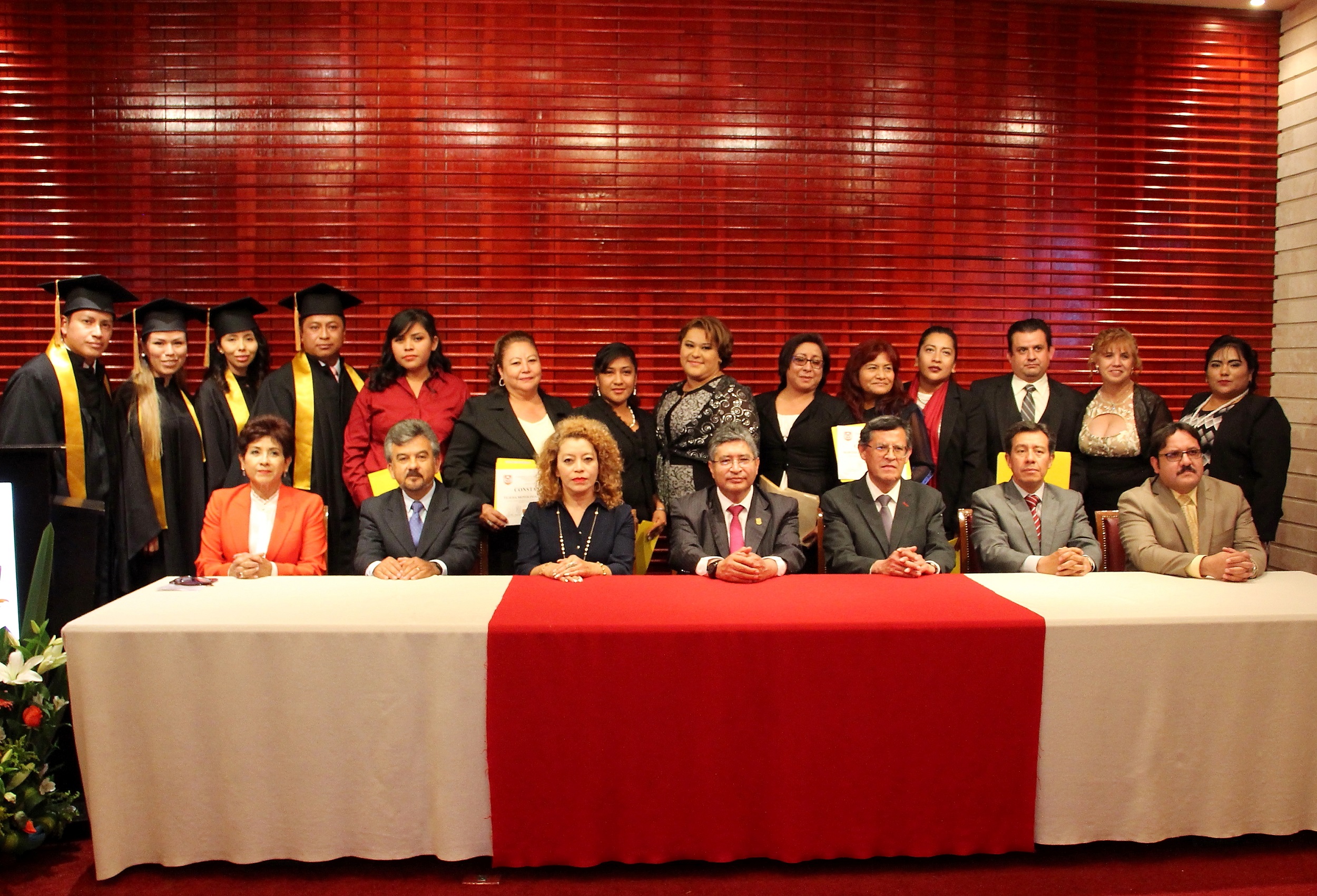 Realizó  UAT  graduación de Maestría en Ciencias de la Salud Pública y en Enfermería